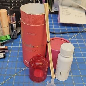 Paddywax Cranberry Petite Reed Diffuser Set 44.3ml New In Box